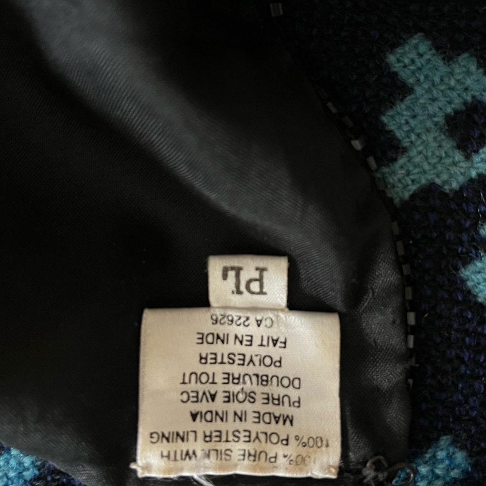 vintage 💯 silk sequinned blouse - Picture 4 of 4